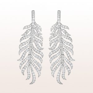 Earrings "Diamantfedern" (engl. Diamond feathers) with brilliant cut diamonds 4,95ct in 18kt white gold