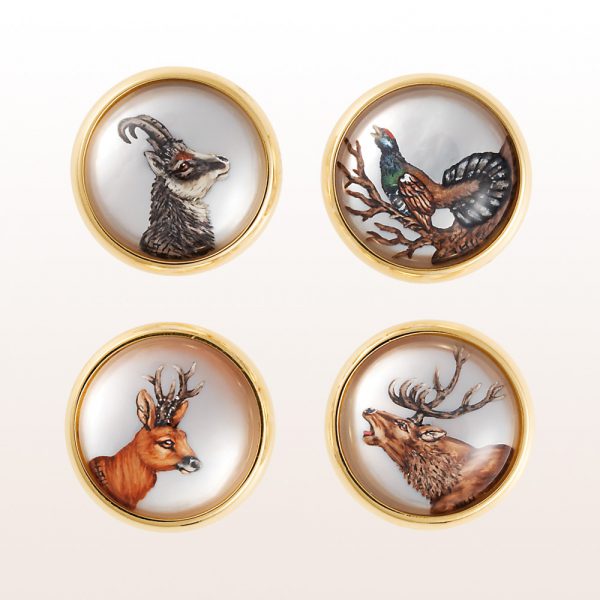 Hunting themed cufflinks (deer, roe deer, chamois, grouse) out of crystal quartz in 18kt yellow gold