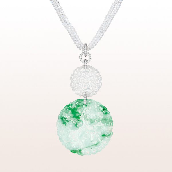 Pendant with green and white and brilliant cut diamonds in 18kt white gold