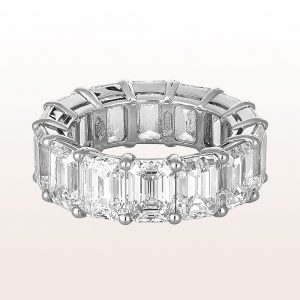 Ring mit Emerald cut Diamanten 14,74ct in Platin