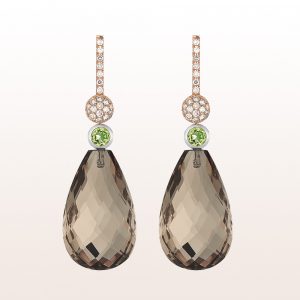 Earrings with smoky quartz 42,36ct, peridot 0,54ct and brown brilliants 0,50ct in 18kt rose gold