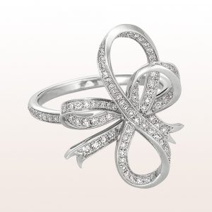 Ring "Masche" (engl. mesh) by designer Sebastian Menschhorn with brilliant cut diamonds 0,61ct in 18kt white gold