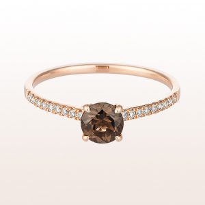 Ring with smoky quartz 0,47ct and brilliant cut diamonds 0,11ct in 18kt rose gold