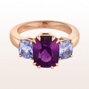 Ring with rhodolite 4,58ct and purple sapphire 2,07ct in 18kt rose gold