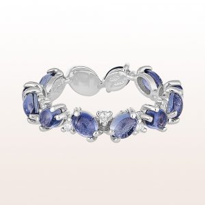 Ring iolite cabochons and brilliant cut diamonds 0,12ct in 18kt white gold