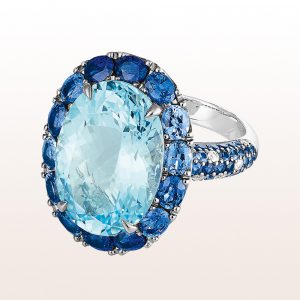 Ring with topaz 13,20ct, sapphire 3,87ct and brilliant cut diamonds 0,15ct in 18kt white gold