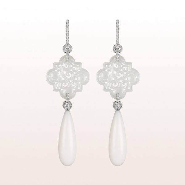 Earrings with white jade, white coral drops and diamonds 1,30ct in 18kt white gold