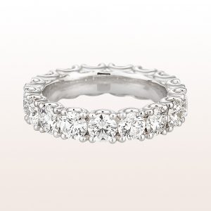 Eternity-ring with brilliant cut diamonds 3,65ct in 18kt white gold