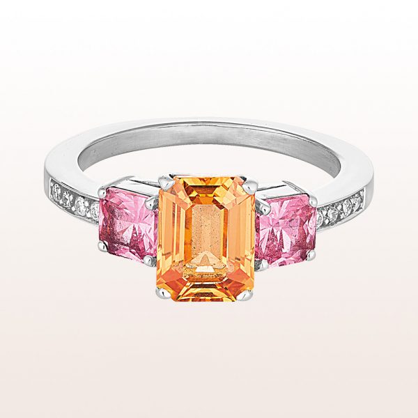 Ring with orange sapphire 2,02ct and pink sapphire 1,02ct and brilliants 0,07ct in 18kt white gold