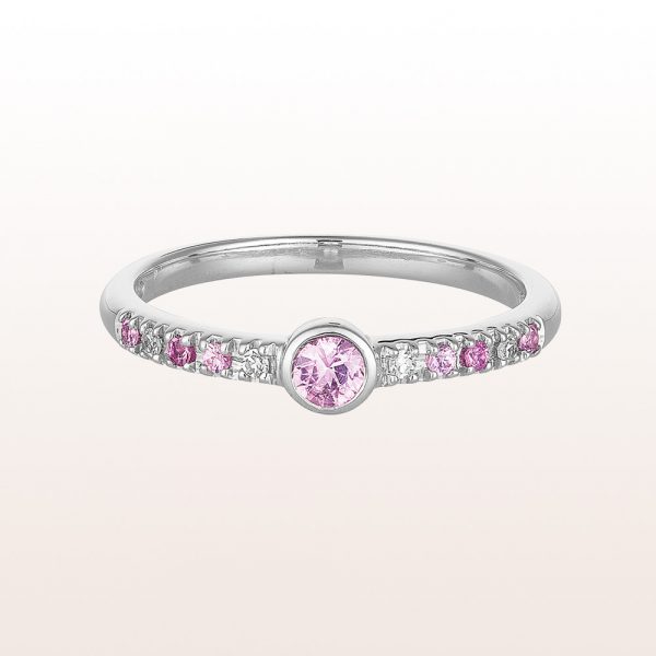 Ring with pink sapphire 0,22ct and brilliants 0,04ct in 18kt white gold