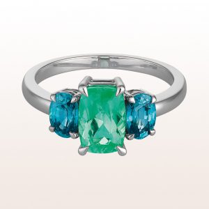 Ring with green tourmaline 1,46ct and blue zircones 1,70ct in 18kt white gold