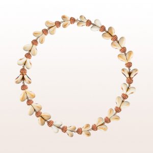 Necklace with grandln and orange sapphire in 18kt yellow gold